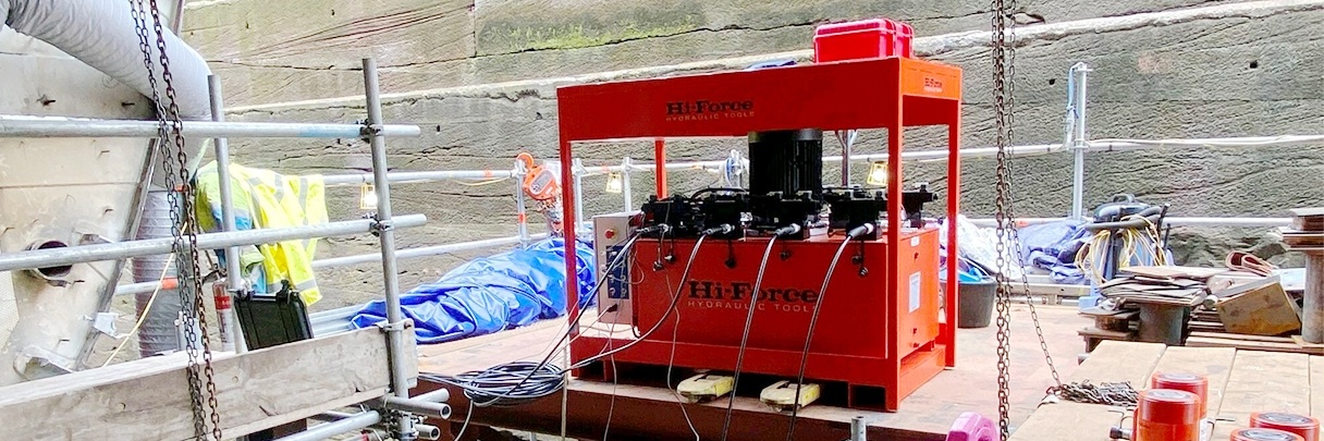 HES News Main Synchronized Lifting System for Hire Hi Force